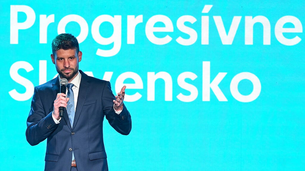 Predseda Progresívneho Slovenska (PS) Michal Šimečka rezignoval na post podpredsedu Európskeho parlamentu (EP)