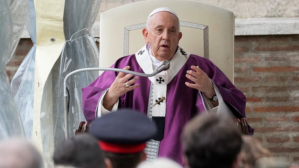 Pápež František sa na stretnutí s rabínmi necítil dobre, prejav neprečítal