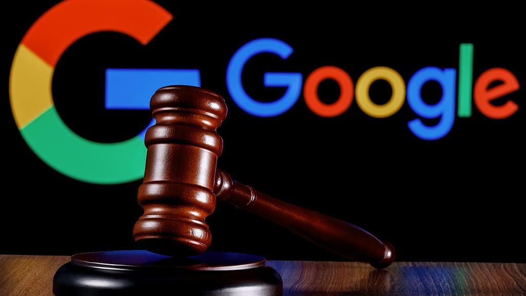 Súd v Moskve v stredu uložil spoločnosti Google pokutu vo výške 4,6 miliardy rubľov (46 miliónov eur) za nepovolený obsah.