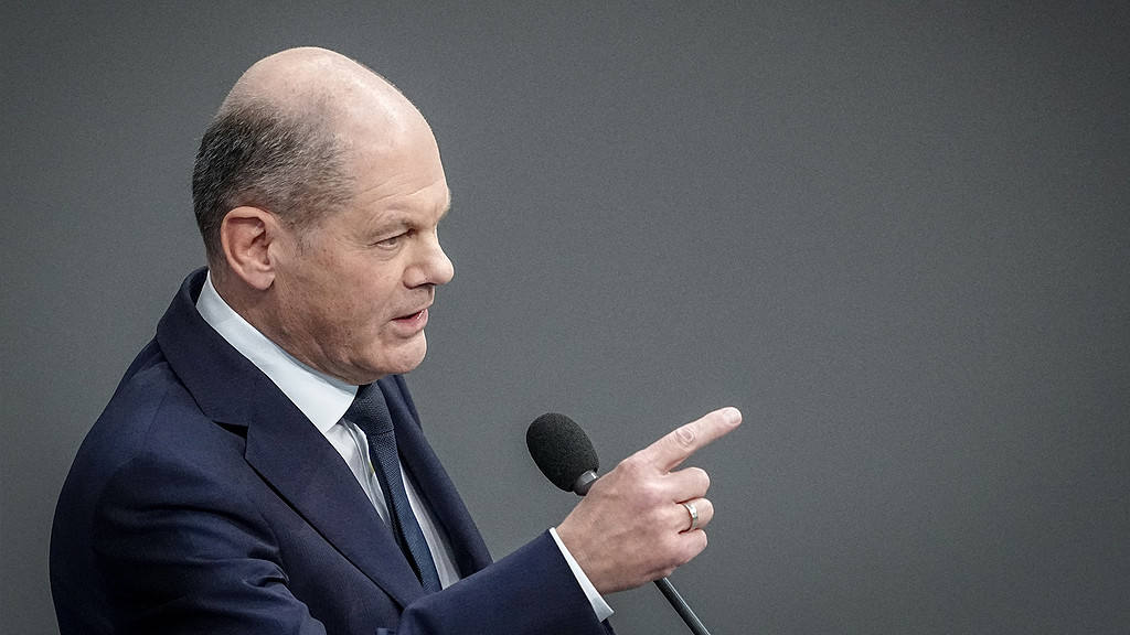 Nemecký kancelár Olaf Scholz má koronavírus, nestretne sa s Ficom