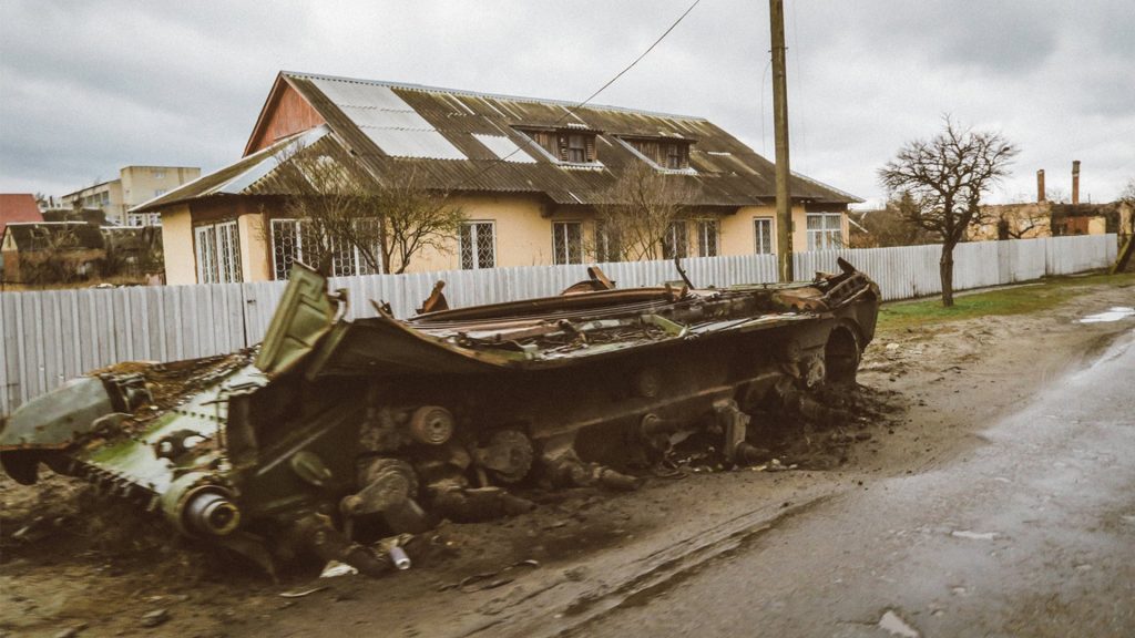 Rusko prišlo počas svojej invázie na Ukrajinu o viac než 3000 tankov, čo zodpovedá ich celkovému počtu, ktorý malo k dispozícii pred začiatkom vojny.